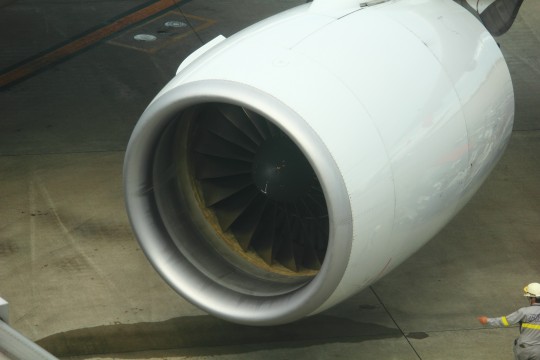 飛行機のエンジン部分 商用利用ｏｋ 無料の写真 フリー素材を集めました 総合素材サイト ソザイング